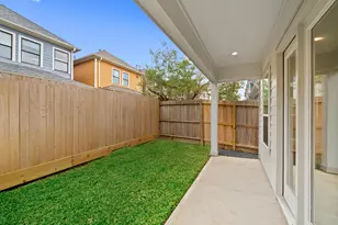 1438-A Dian St, Houston, TX 77008 - Photo 16