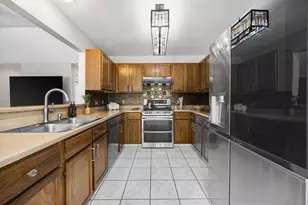 5919 Santa Fe Cir, Dickinson, TX 77539 - Photo 22