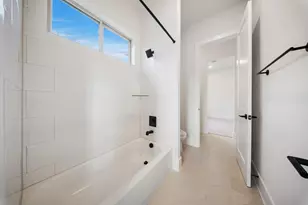 316 Forest Reserve Pl Pl, Houston, TX 77079 - Photo 10