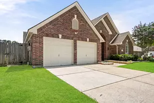 7019 Brookfir Ln, Houston, TX 77040 - Photo 2