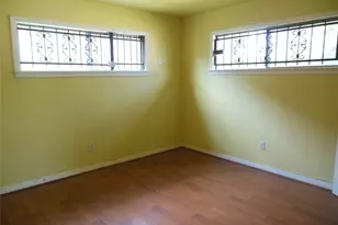 8110 Livingston, Houston, TX 77051 - Photo 8