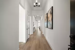 4511 Magnolia Bend Dr, Rosharon, TX 77583 - Photo 4