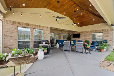 1731 Round Rock Street, Friendswood, TX 77546 - Photo 2