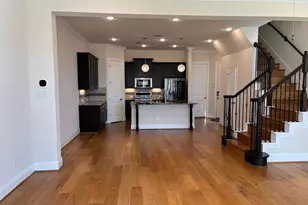 1119 Shepherd Oaks Dr, Houston, TX 77018 - Photo 4