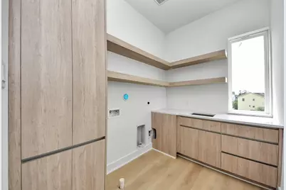 1601 W 25th Street, Houston, TX 77008 - Photo 32