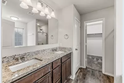 210 Doe Run Drive, Huntsville, TX 77320 - Photo 16