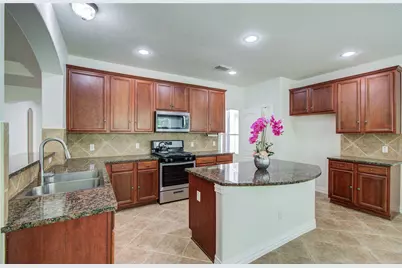 7814 Heron Lakes Drive, Houston, TX 77064 - Photo 18