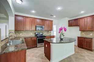 7814 Heron Lakes Dr, Houston, TX 77064 - Photo 18