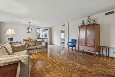 49 Briar Hollow Lane #203, Houston, TX 77027 - Photo 12