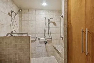 49 Briar Hollow Ln, Houston, TX 77027 - Photo 24