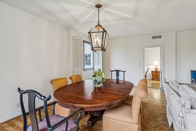 49 Briar Hollow Lane #203, Houston, TX 77027 - Photo 6