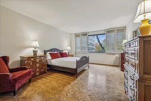 49 Briar Hollow Ln, Houston, TX 77027 - Photo 18