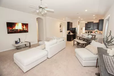 203 Brookwood Park Lane, Dickinson, TX 77539 - Photo 4