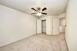 915 Grand Plains Dr, Houston, TX 77090 - Photo 24