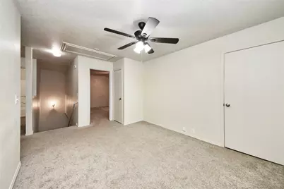 915 Grand Plains Drive, Houston, TX 77090 - Photo 26