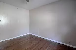 2018 Ave L 1/2, Huntsville, TX 77340 - Photo 4