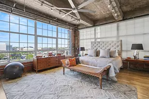 204 Travis St, Houston, TX 77002 - Photo 10