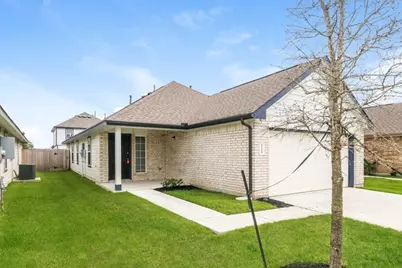 2228 Onyx Lane, Conroe, TX 77301 - Photo 2