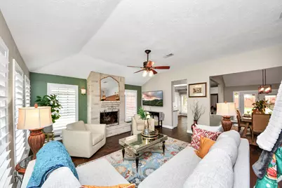 2003 Edinburg Avenue, League City, TX 77573 - Photo 2