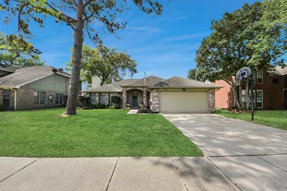 2003 Edinburg Avenue, League City, TX 77573 - Photo 12