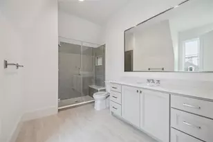 7 Wentworth Gate Path, Houston, TX 77027 - Photo 40