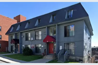 37 Blossom St, Fitchburg, MA 01420 - Photo 2