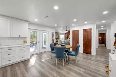 26 Wishbonebush Road, The Woodlands, TX 77380 - Photo 8