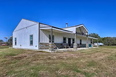 1100 Calhoun Road, Eagle Lake, TX 77434 - Photo 4