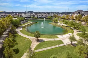 2613 Maxroy St, Houston, TX 77007 - Photo 40