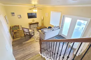 21226 Gulf Dr, Galveston, TX 77554 - Photo 6
