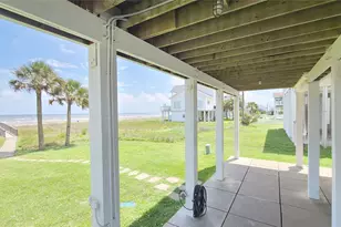 21226 Gulf Dr, Galveston, TX 77554 - Photo 46