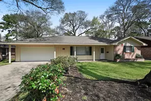10306 Eddystone Dr, Houston, TX 77043 - Photo 2
