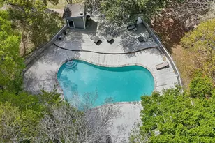 64 Hideaway Dr, Friendswood, TX 77546 - Photo 24