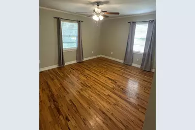 206 McLemore Drive, Alvin, TX 77511 - Photo 4