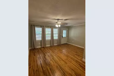 206 McLemore Drive, Alvin, TX 77511 - Photo 2
