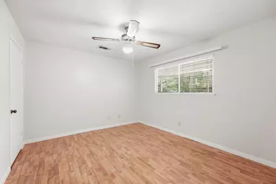 2119 Thousand Pines Drive, Houston, TX 77339 - Photo 14