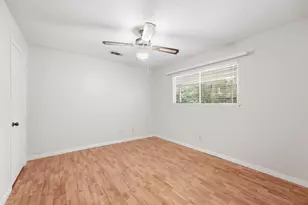 2119 Thousand Pines Dr, Houston, TX 77339 - Photo 14
