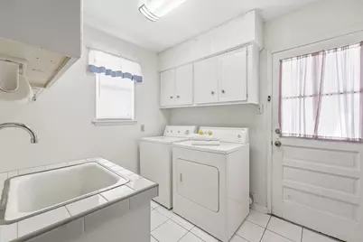 2119 Thousand Pines Drive, Houston, TX 77339 - Photo 20