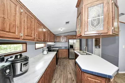 25932 Thatcham, New Caney, TX 77357 - Photo 8