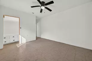 5039 Shadowridge Dr, Houston, TX 77053 - Photo 16