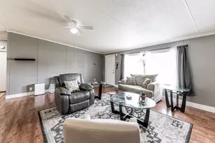 1 Jacob St, Huntsville, TX 77320 - Photo 4