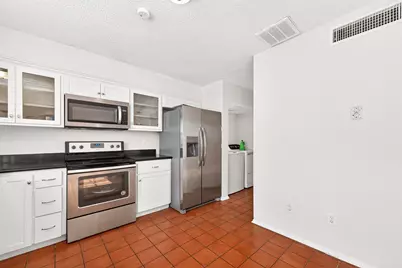11677 Village Place Dr, Houston, TX 77077 - Photo 18