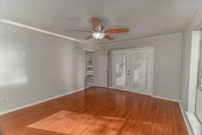 132 April Point Drive N, Conroe, TX 77356 - Photo 10