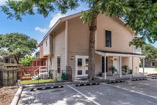 132 April Point Dr N, Conroe, TX 77356 - Photo 30