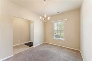 228 Shoshone Ridge Dr, La Marque, TX 77568 - Photo 6