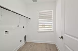 3319 Wickfield Pass Ln, League City, TX 77573 - Photo 16