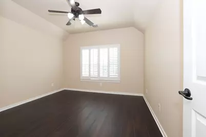 95 W Hullwood Circle, The Woodlands, TX 77389 - Photo 26