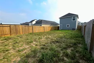 16447 Valerie Marie Pl, Conroe, TX 77306 - Photo 2