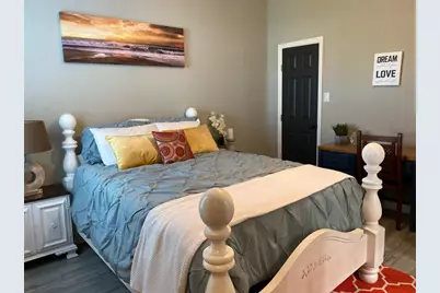 1806 24th Street, Galveston, TX 77550 - Photo 4