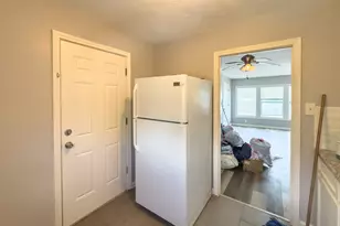 111 Holly St, Lake Jackson, TX 77566 - Photo 30